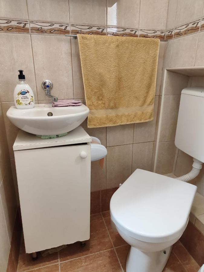 Rd22 Apartment ロヴィニ エクステリア 写真